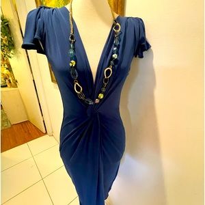 New Just Taylor Deep Plunge Fitted Navy Dress Ruched cap Sleeves Size 8